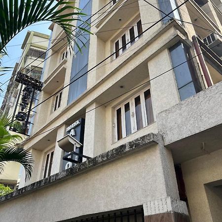 כלכותה Hotel Aston מראה חיצוני תמונה