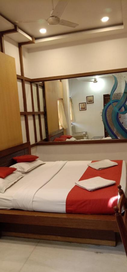 כלכותה Hotel Aston מראה חיצוני תמונה